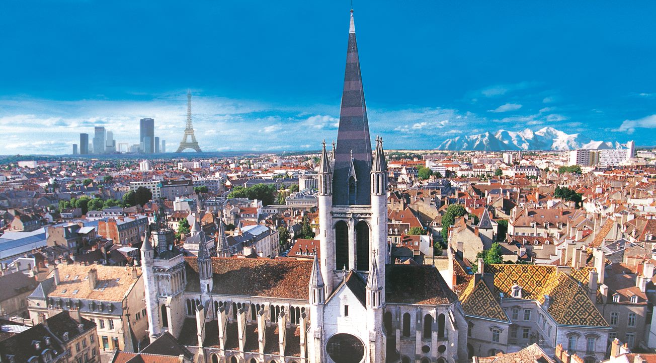Study in France! Study at one of the leading European Business schools at an affordable price!